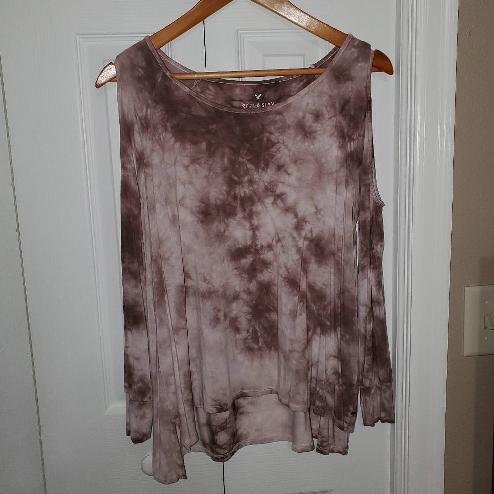 NWOT American Eagle open shoulder long sleeve